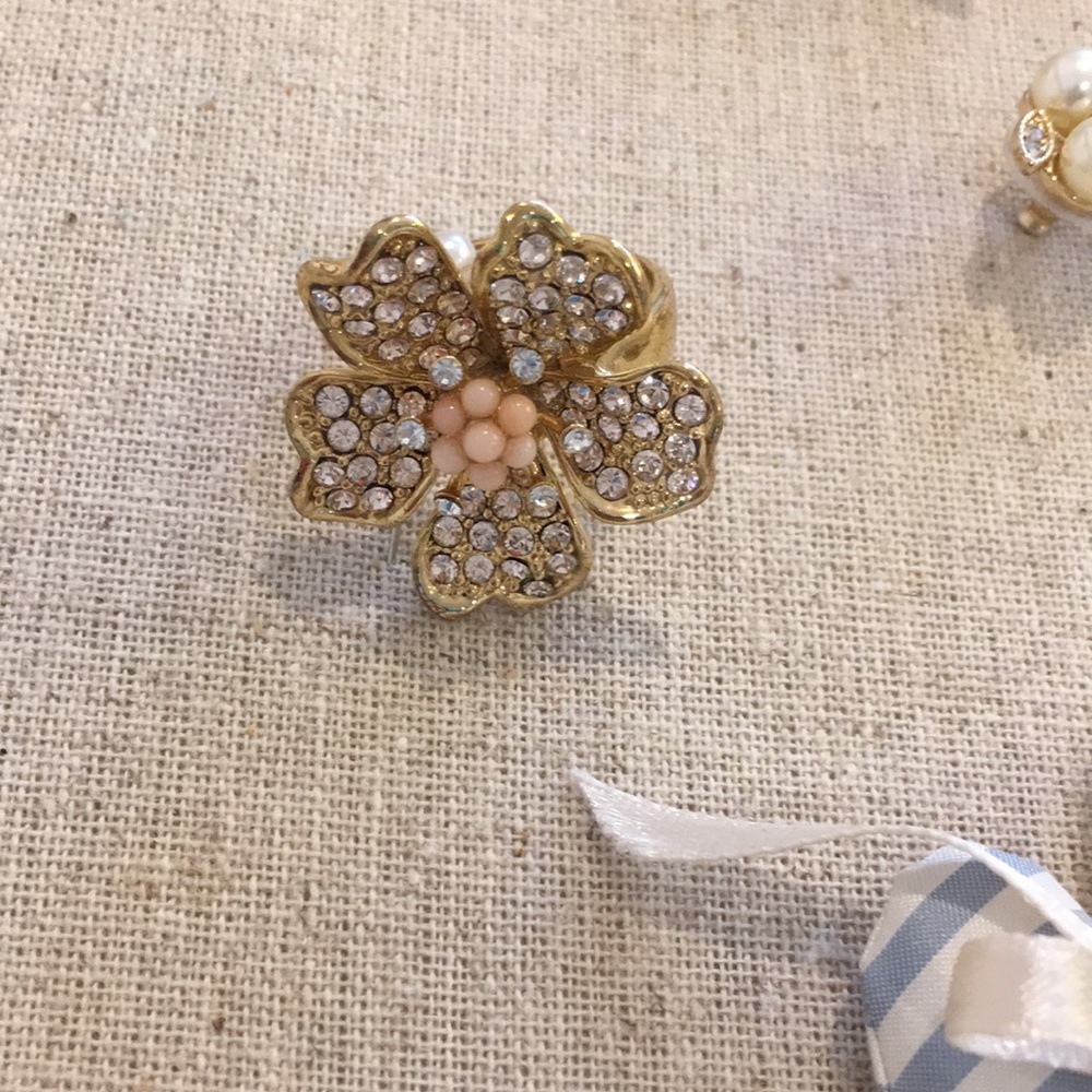Jcrew flower ring size 7